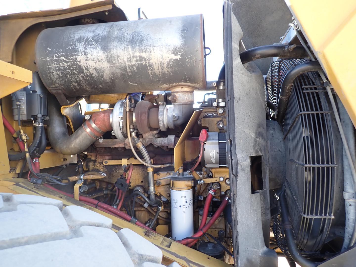 ./imagenes/INVOICE/2019/16279/CARGADOR FRONTAL CAT_950G (36).JPG